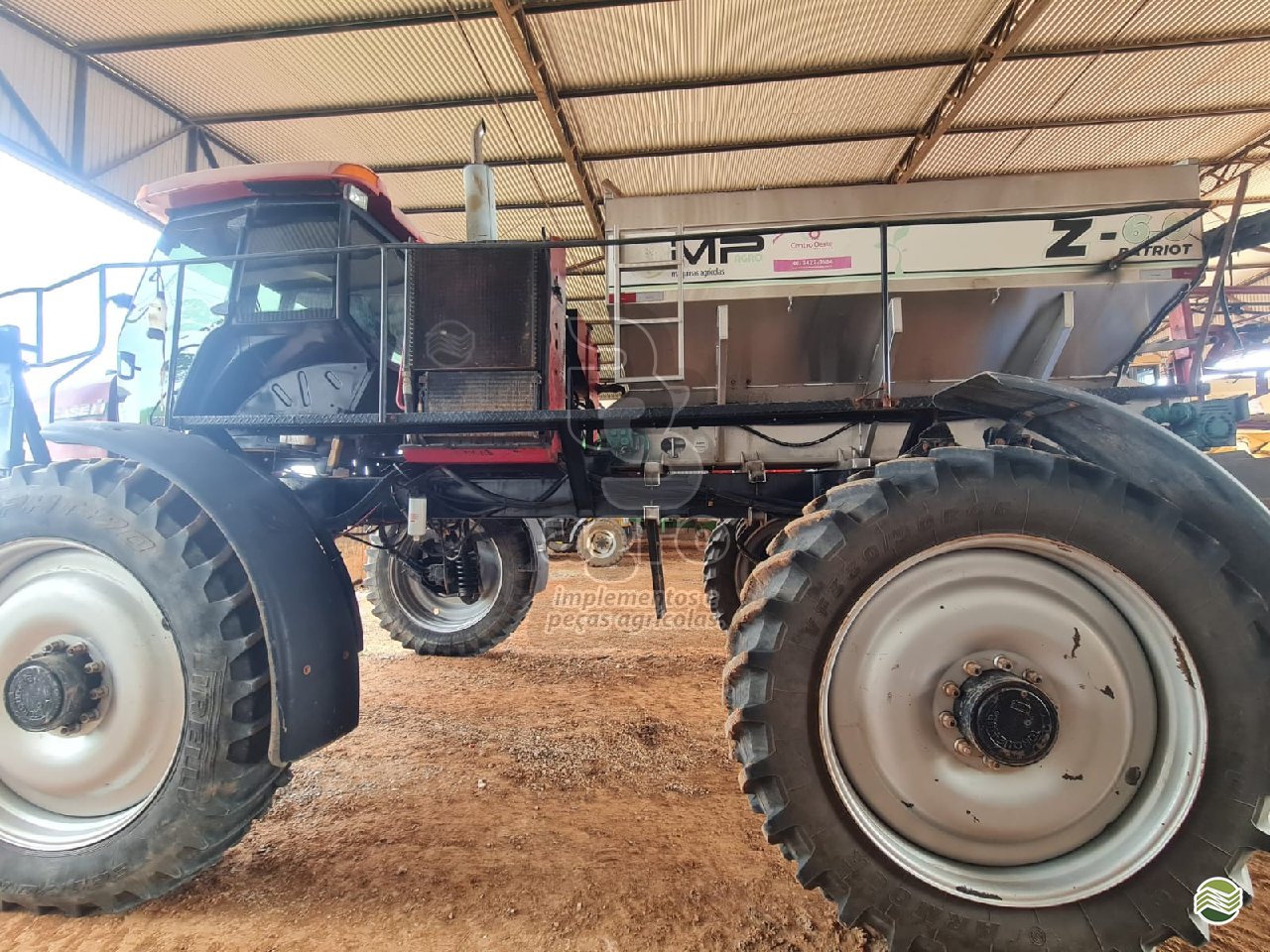 DISTRIBUIDOR AUTOPROPELIDO MP AGRO MP AGRO Z6.0 BS Agro Implementos Agrícolas TAPURAH MATO GROSSO MT